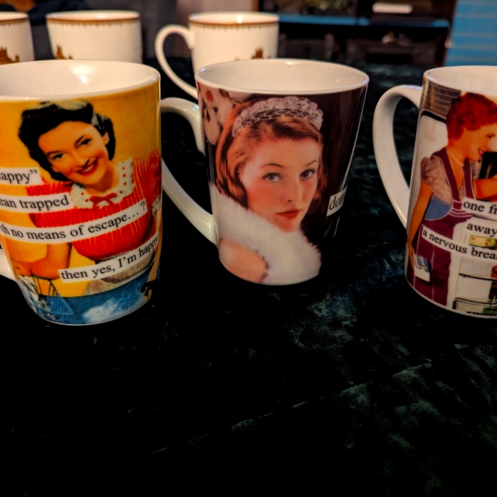 Set of three mugs - Anne Taintor - Vintage Humor